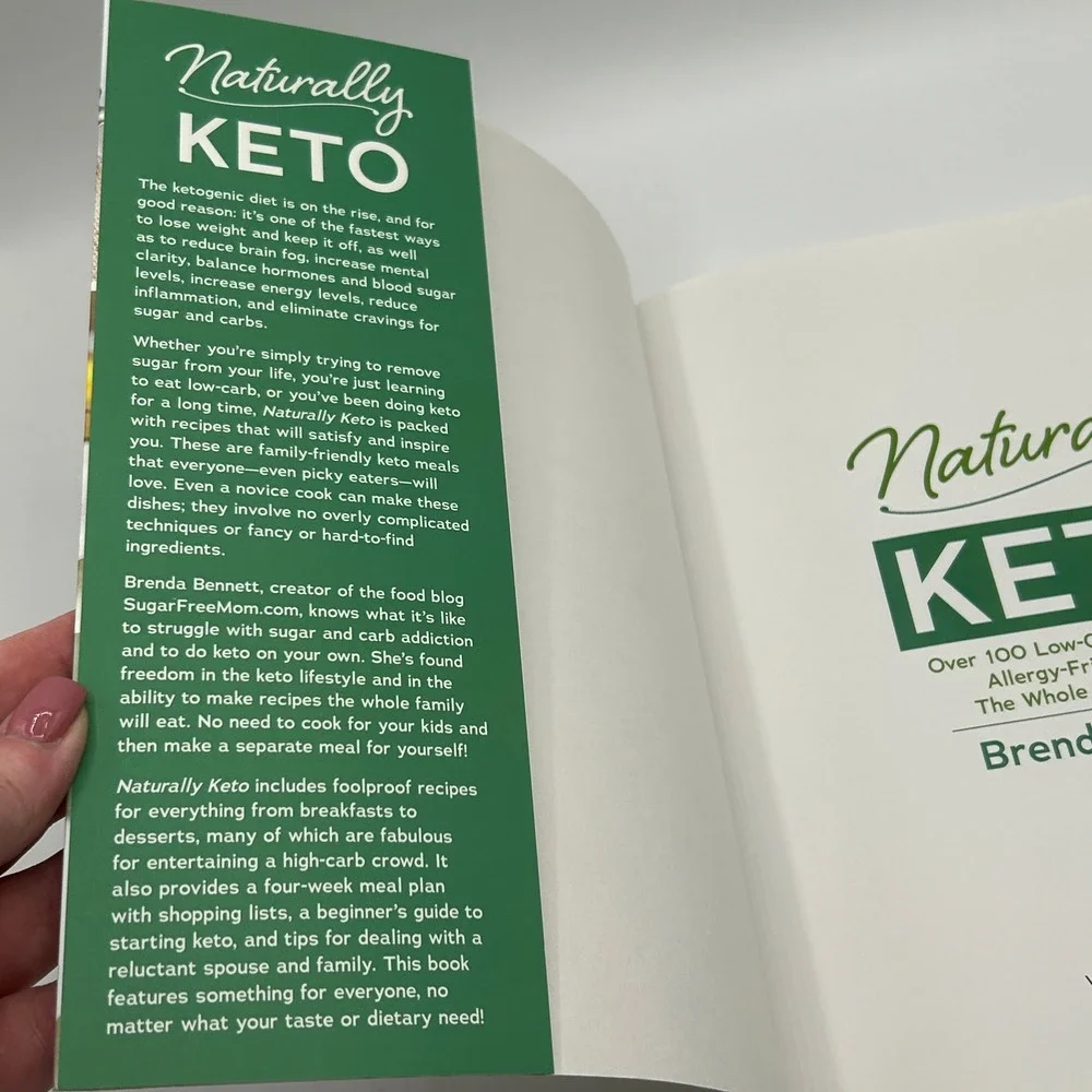 Naturally Keto 125 Low‎ Carb Sugar Free Allergy Friendly Recipes Cookbook Paper